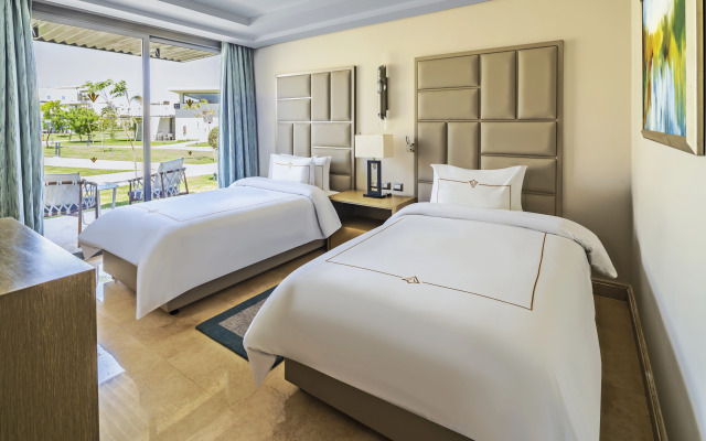 Rixos Premium Magawish Suites and Villas