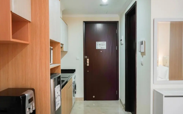 Stunning Studio Room at Menteng Park Apartment