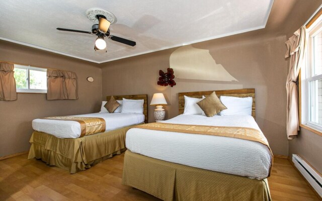 The Wisconsin Wood Inn