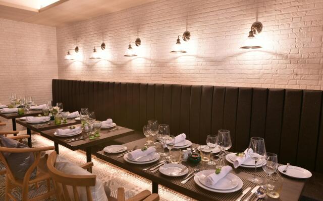 Bella B All Suite Bangkok (SHA Extra Plus)