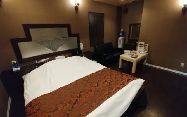 Hotel Allure (Adult Only)