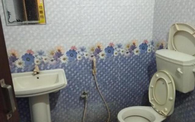 Hotel Karnataka Deluxe