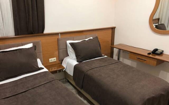 Gulistan Hotel