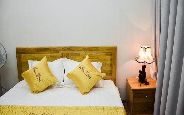 Tan Long Lakeside 1 Hotel & Apartment