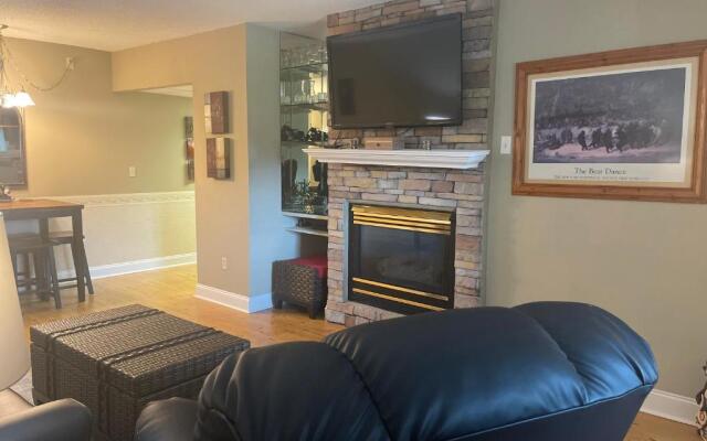 River Place Condos 605 2BD