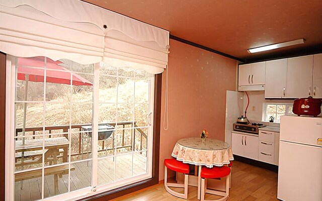 Gapyeong Starlight Hill Pension