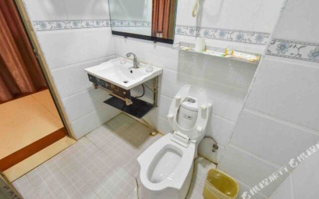 Elegant Restaurant Boutique Hotel (Wuyuanhe Gymnasium Branch)