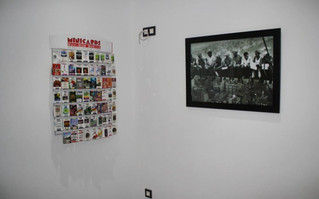 Hostal MH Fuencarral
