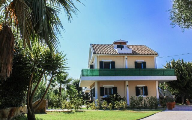 Theros Retreat