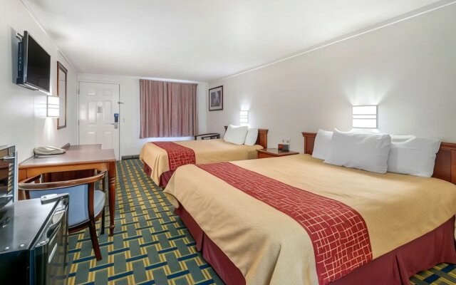 Hilliard Motor Lodge