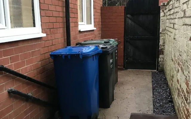 Stylish Modern 3-bed House nr Manchester City ctr