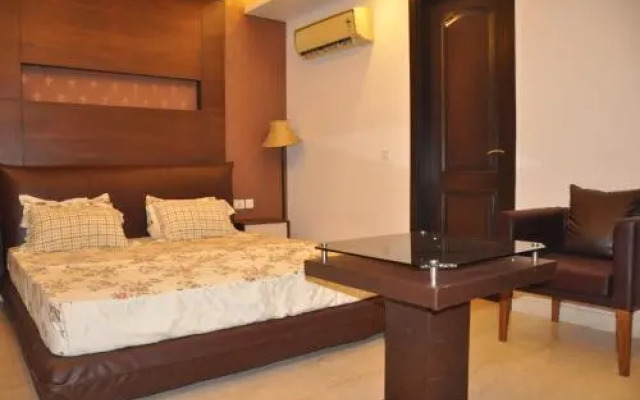 7 Suites