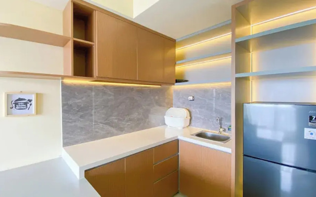 Enjoy Living 1BR at Paramount Skyline Apartment