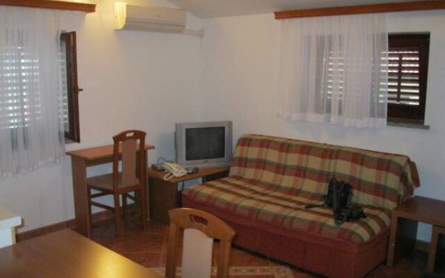 Apartments Lav Poreč
