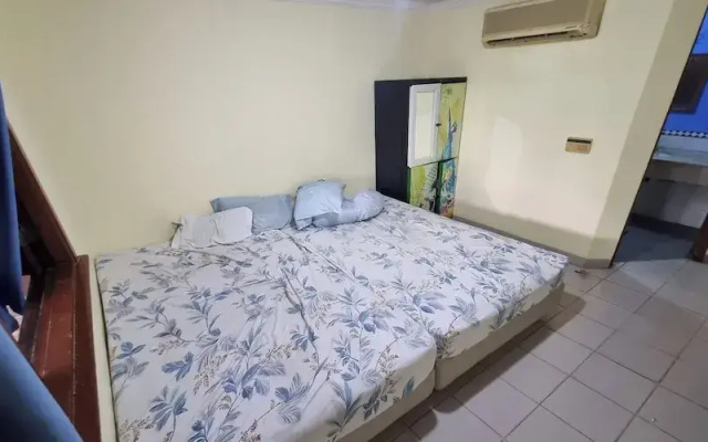 Kondominium Pantai Pasir Putih Carita