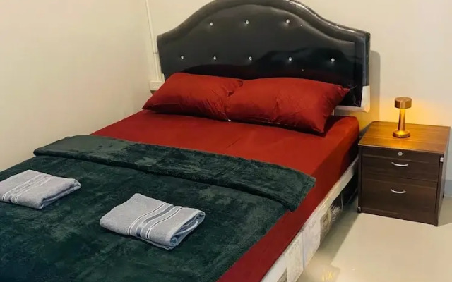 Lemon Tree Khaosan Hostel