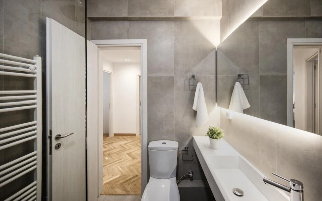 Kolonaki Square Executive Apartment