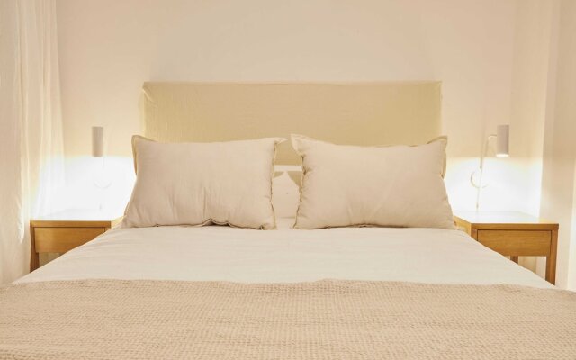 Shinny 2 bedrooms apartment