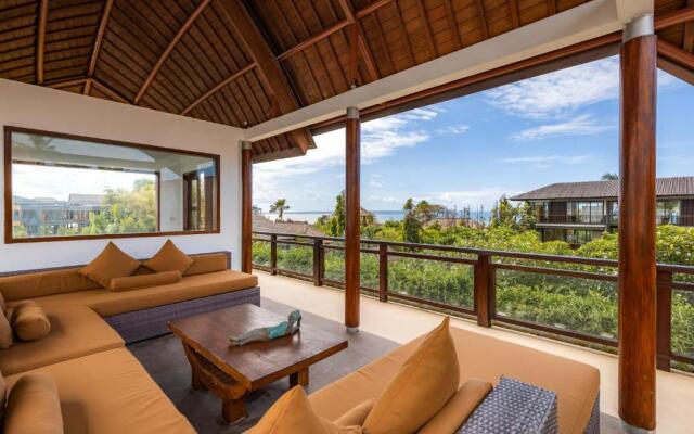 Mary's Beach 4 BR Villa