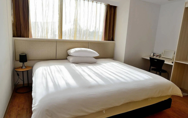 Longstay House