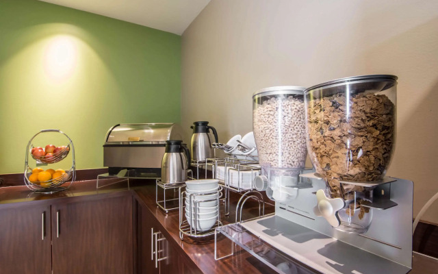 Sleep Inn Regina East