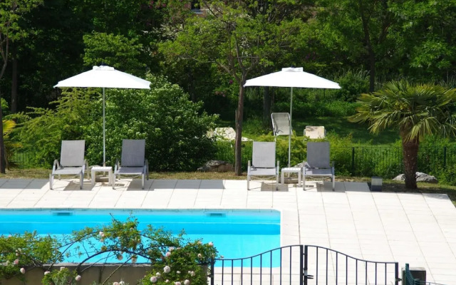 Hôtel La Bastide d'Iris