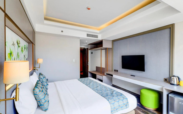 Sunday Hotel Arshika Sunset Road