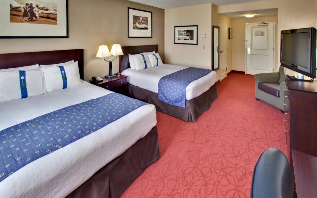 The Rewind West Des Moines, Tapestry Collection by Hilton