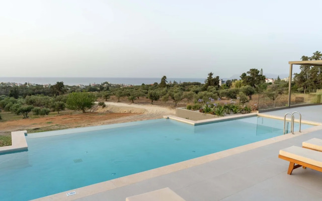 Star Luxury Villa I Gym and Playground