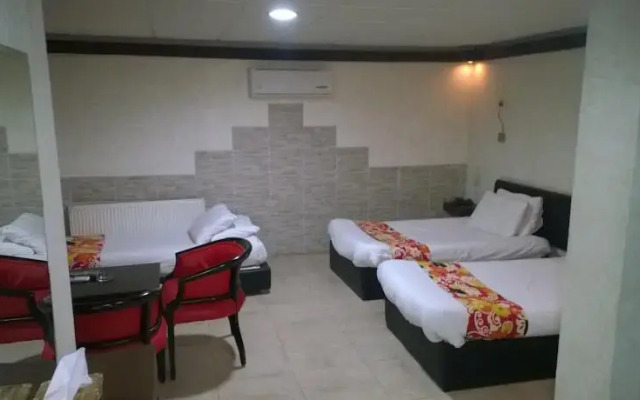 Aphamia Hotel