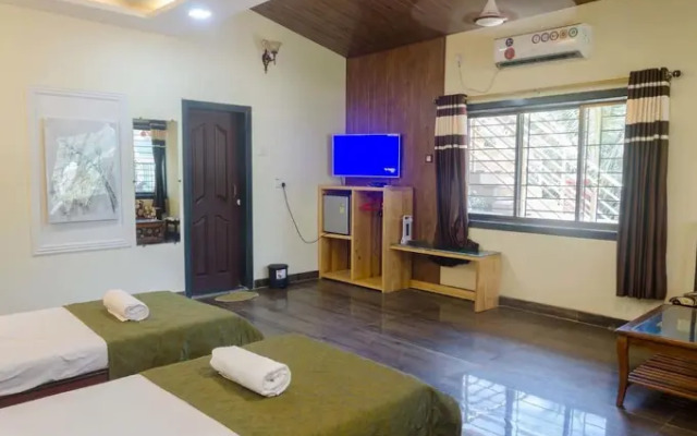 Malhar Villa