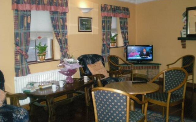 Mc Carthy's Lodge & Bar