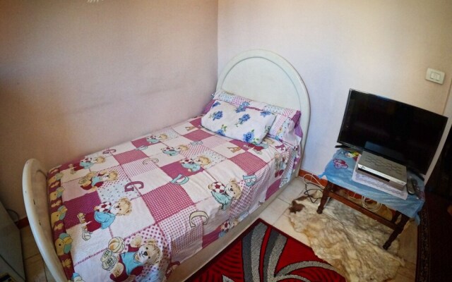 Room in Apartment - Best Price In Downtown, Walk Everywhere