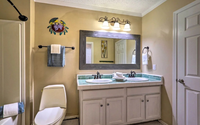 Patio & Gas Grill: Charming Bluffton Escape!