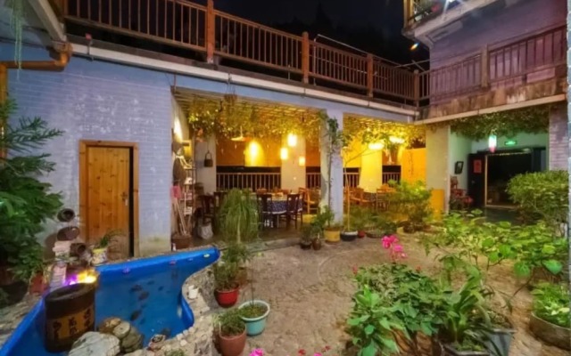 Yongding Tulou Daxing Farm Stay