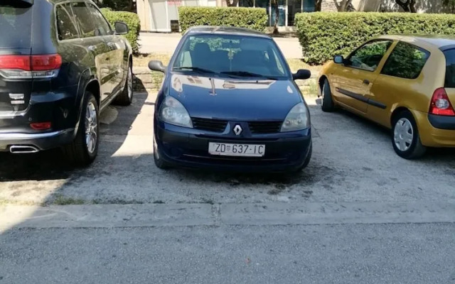 Joza - Afordable With Parking - A1