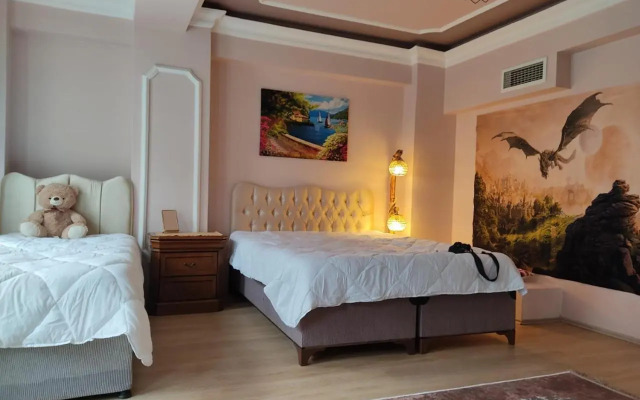 Cozy 1+1 and garden, in center of Kadıköy-İstanbul