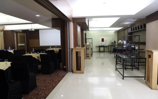 Royal Orchid Golden Suites Pune