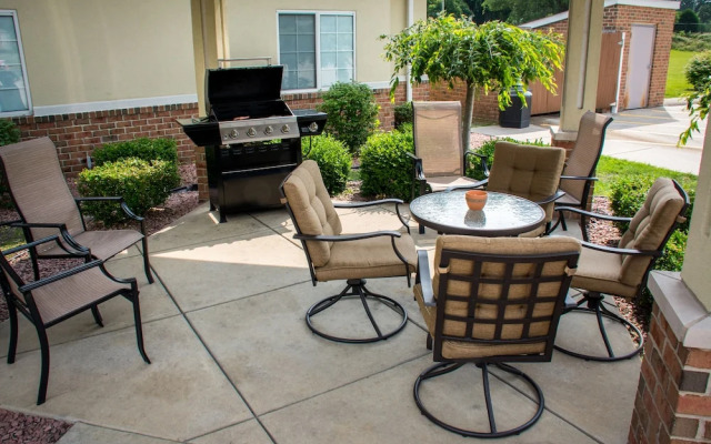 Candlewood Suites South Bend Airport, an IHG Hotel