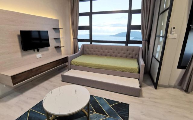 Jesselton Quay Suites