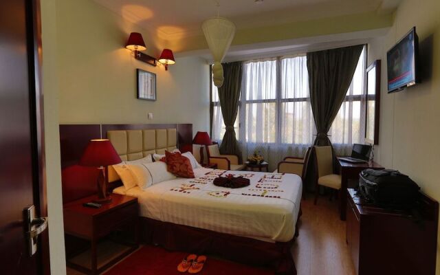 Rahnile Hotel
