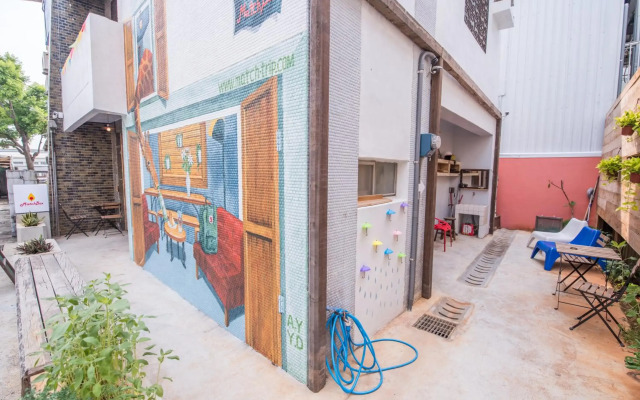 MatchBox Hostel