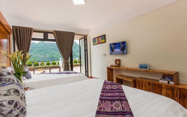 Sapa Village Hotel