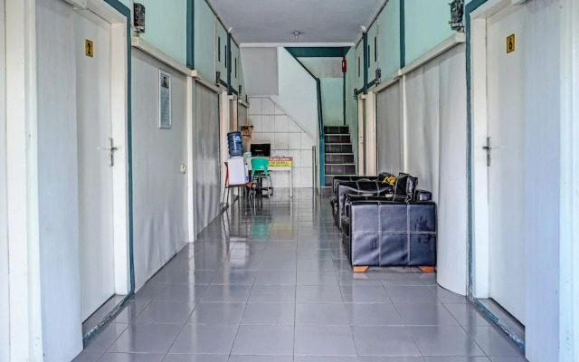 Hotel O Home Stay Elis Cateliya Syariah