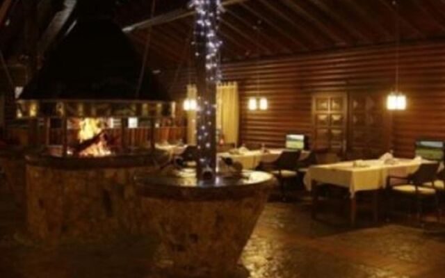 Pia Mya Hotel & Spa