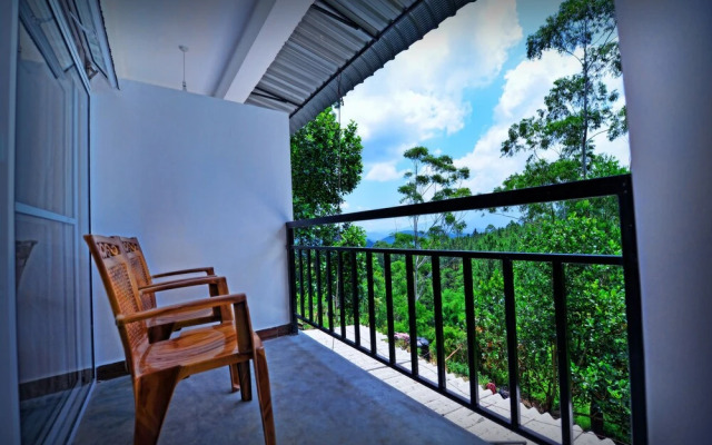 Ella Aura Breeze