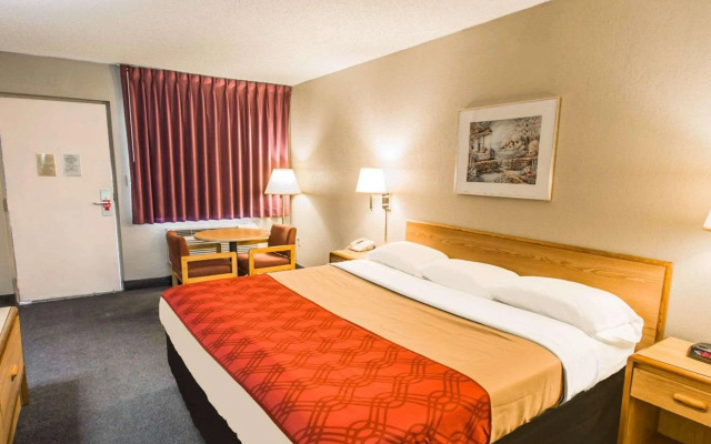 Econo Lodge Sebring