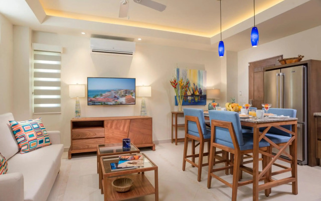 V Azul Vallarta - Luxury Vacation Rental- Adults Only