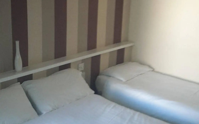 The Cressington Hotel