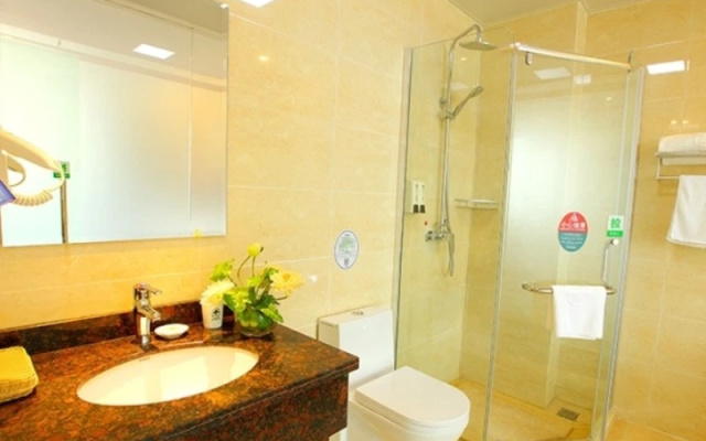 GreenTree Inn Yangzhou West Passenger Station Baixiang Road Express Hotel